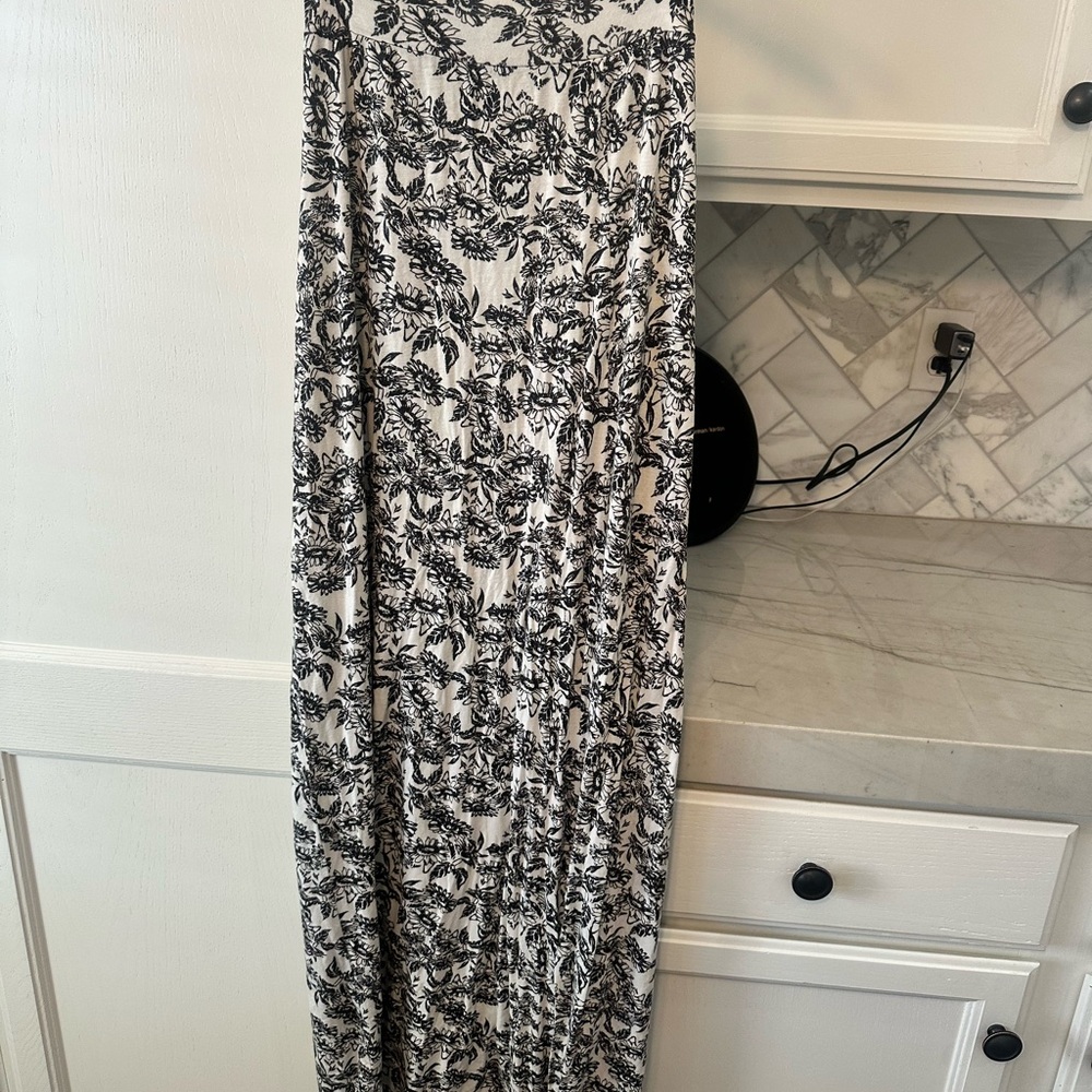 Black & White Floral Maxi Skirt